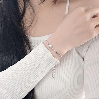 Delicate S925 Silver 0.1 Carat Adjustable VVS2 Diamond Bracelet, A Stunning and Elegant Bracelet Gift Idea, Adds a Refined Touch